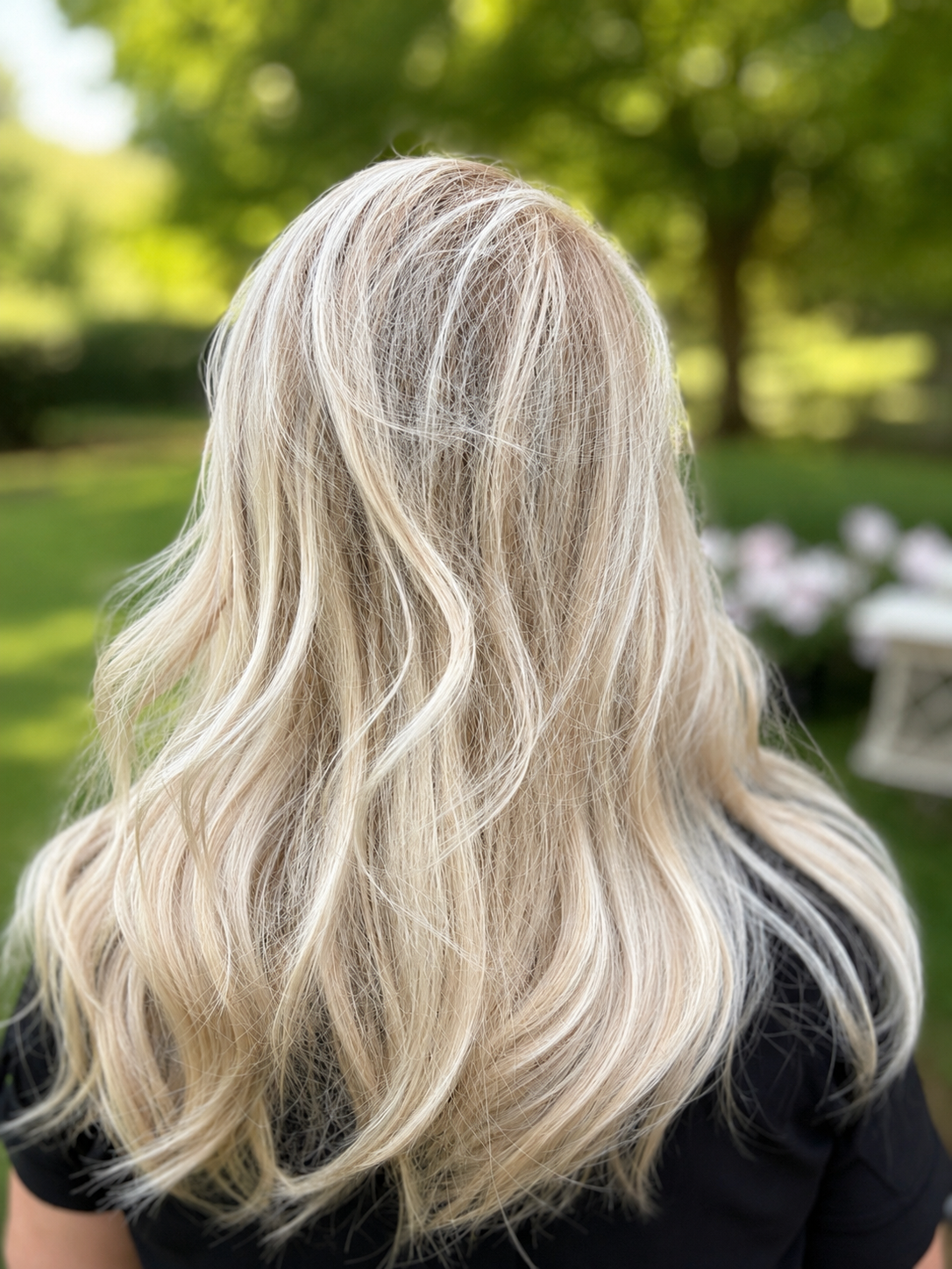 Poppy sweet cream blonde