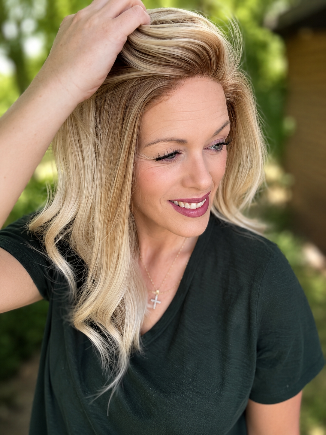 Poppy sweet cream blonde