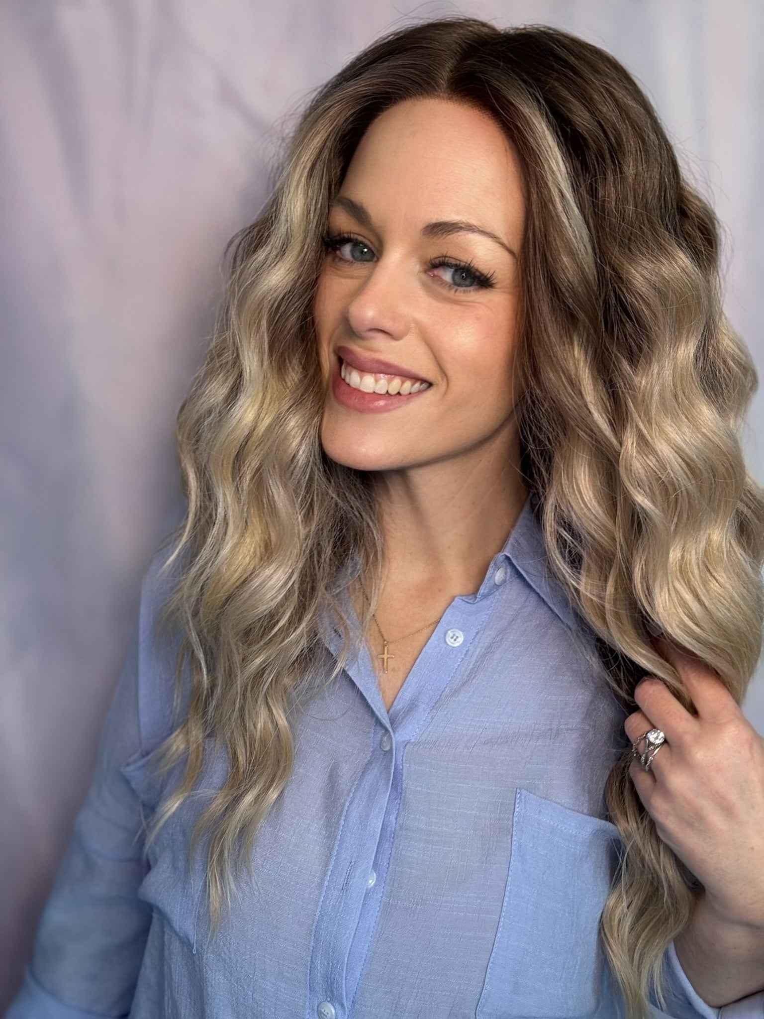 Calliope cool blonde